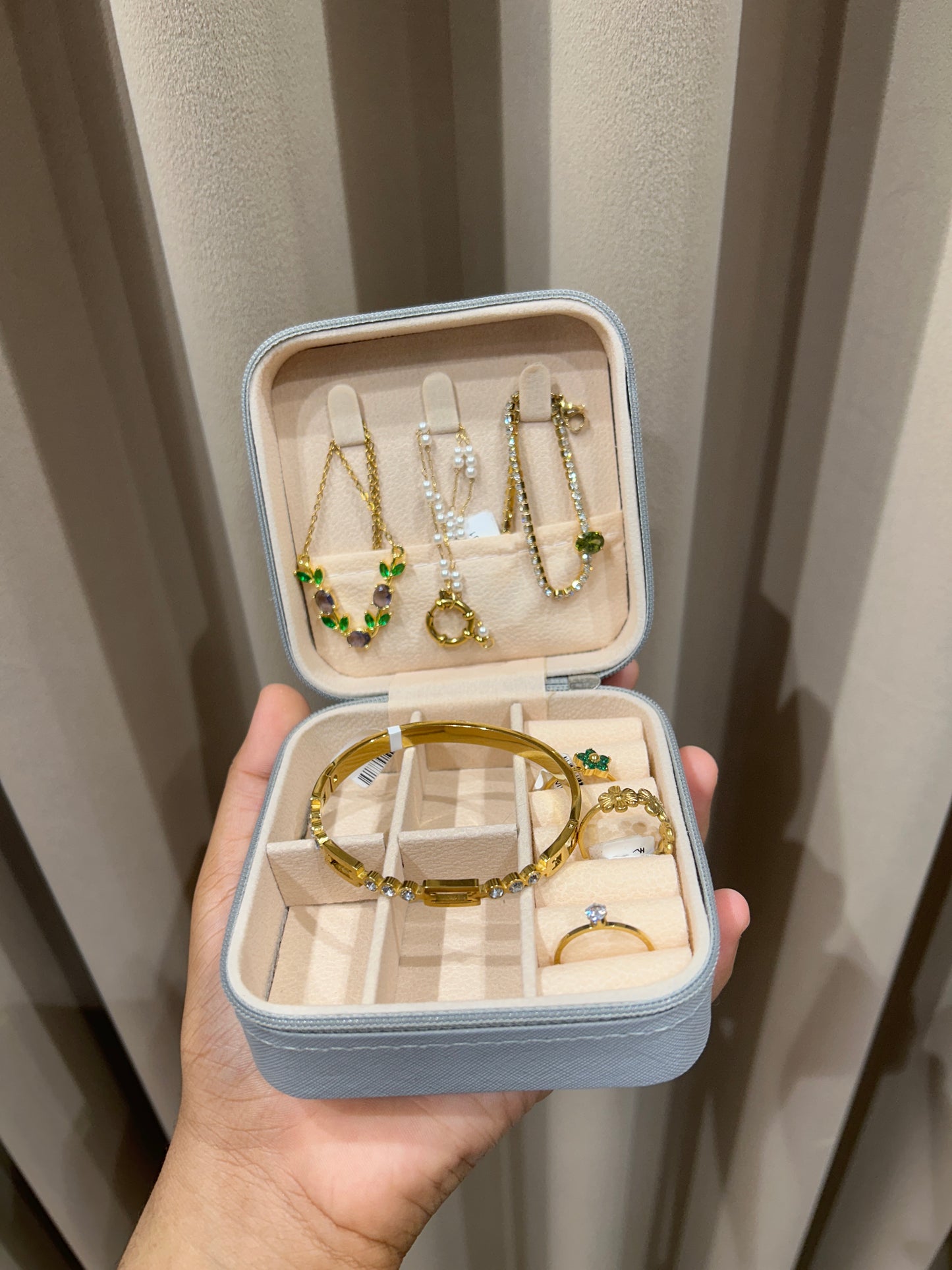 Gift box