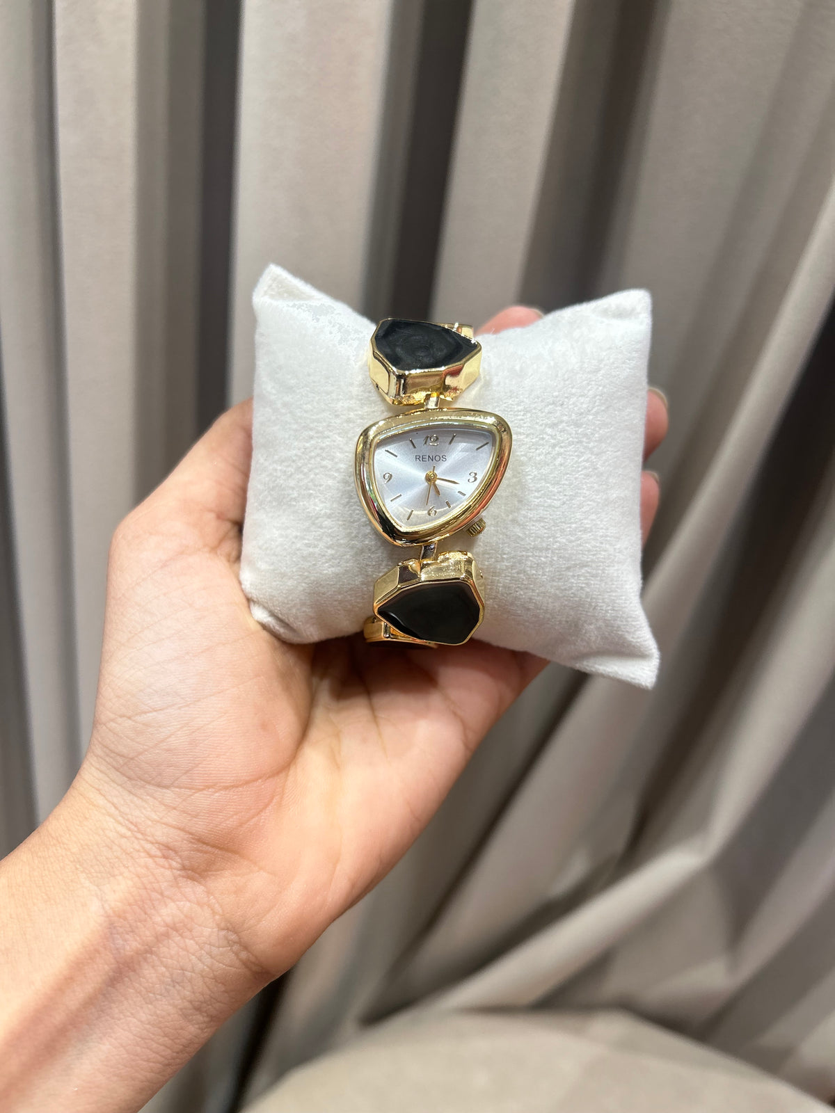 Grace watch