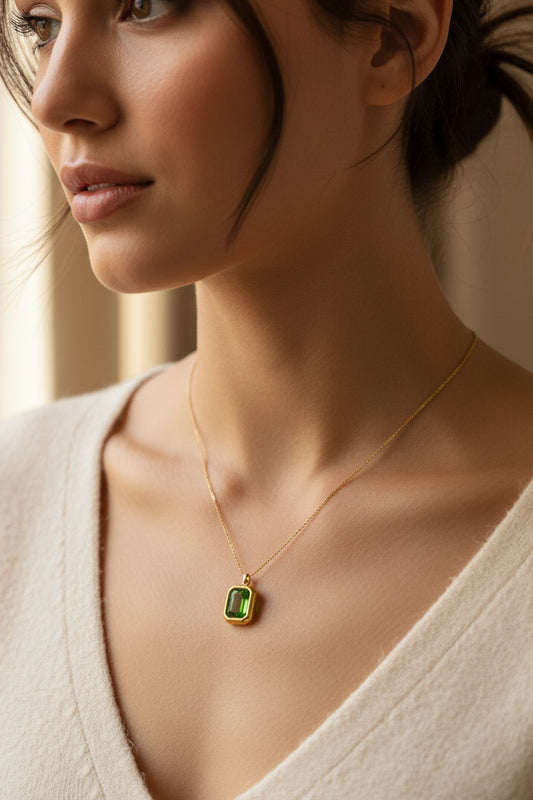 Lite green charm