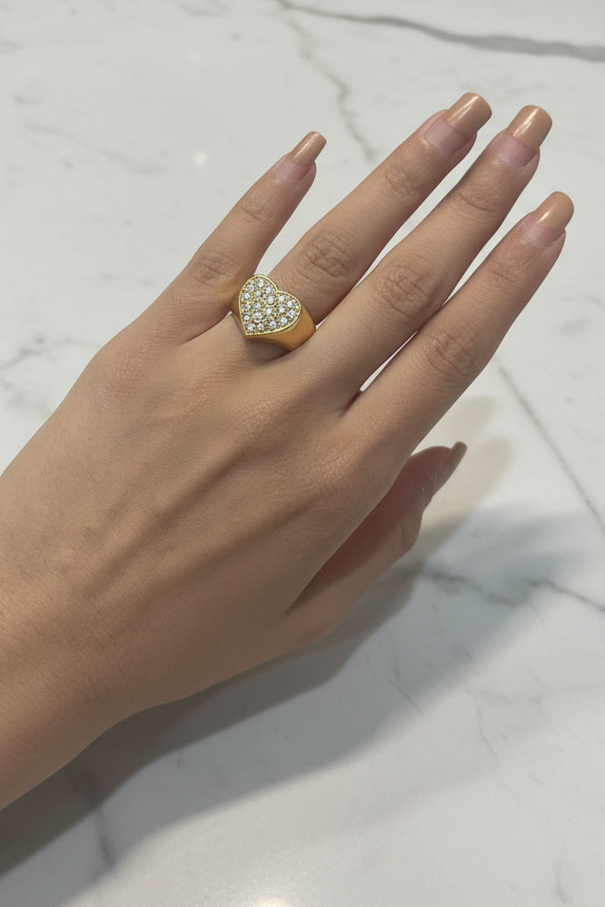 Heart ring