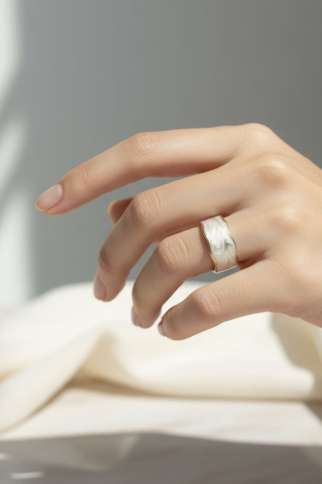 Glacé Wide Band Ring