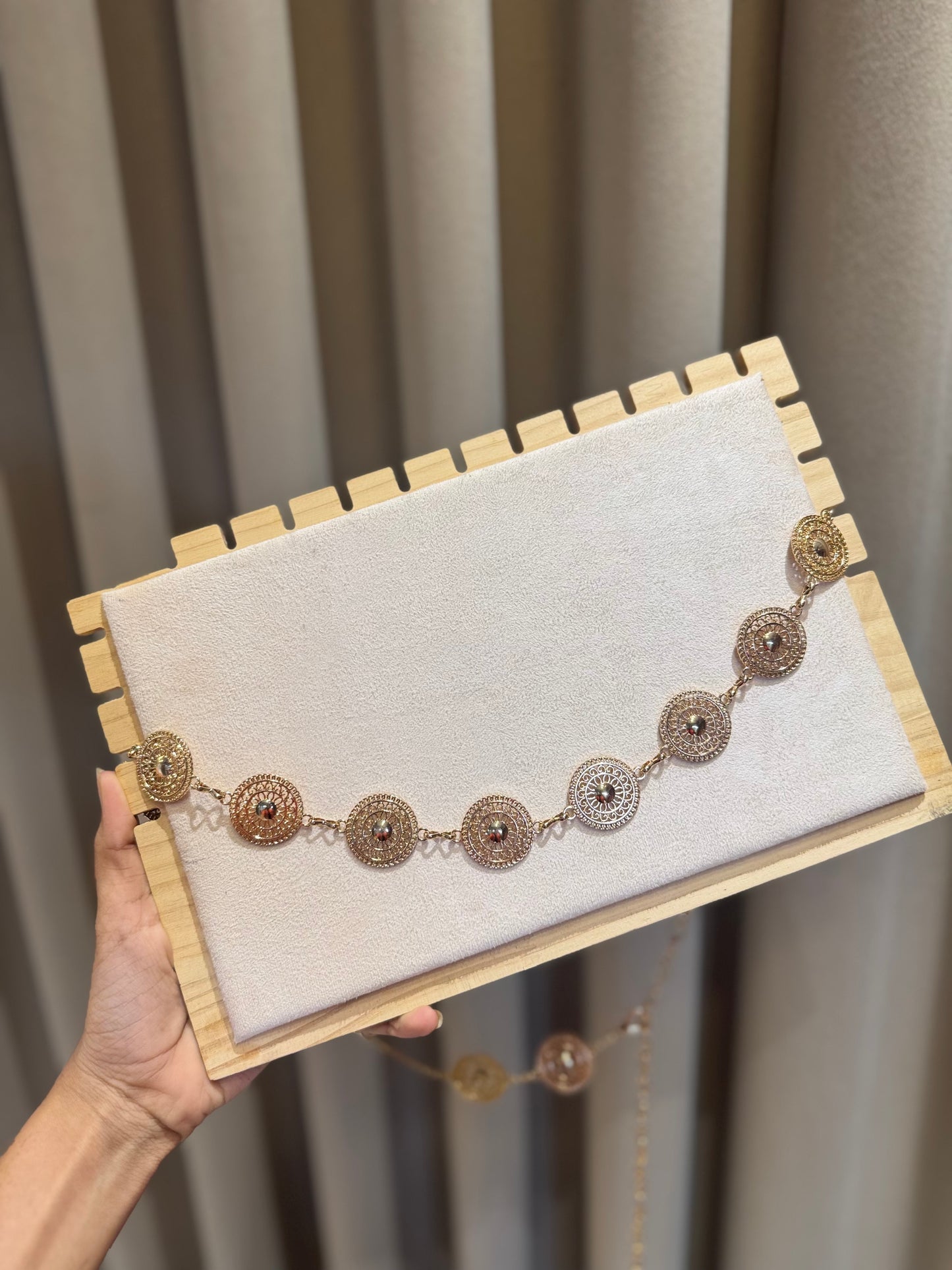 Waist chain