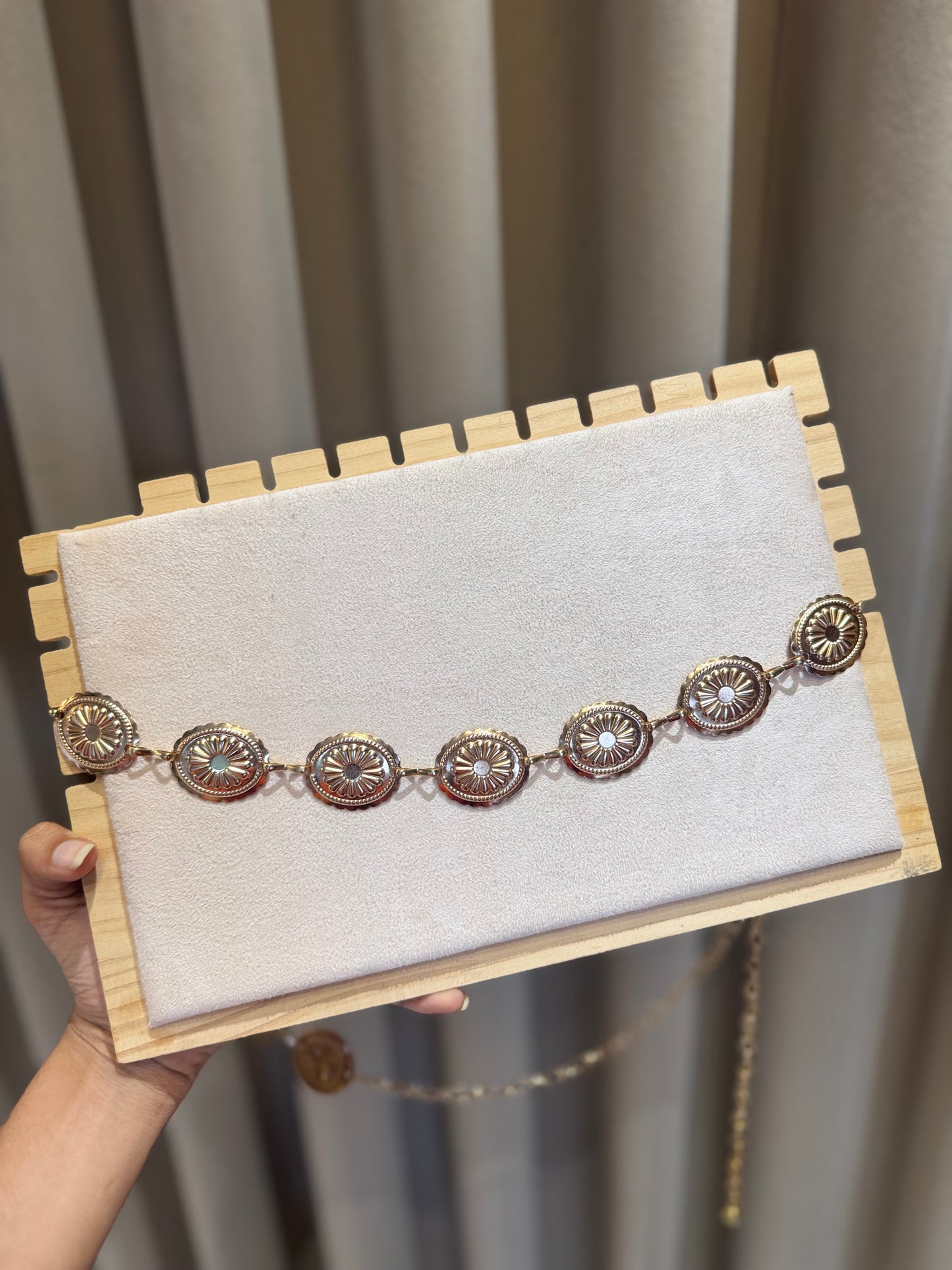 Waist chain