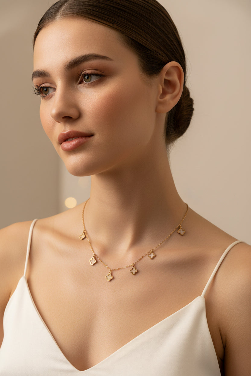 Clover charm necklace