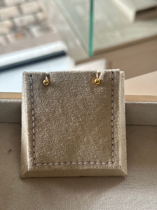 Simple earring