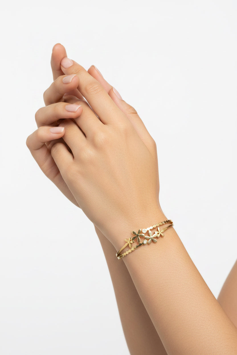 Flower bangle