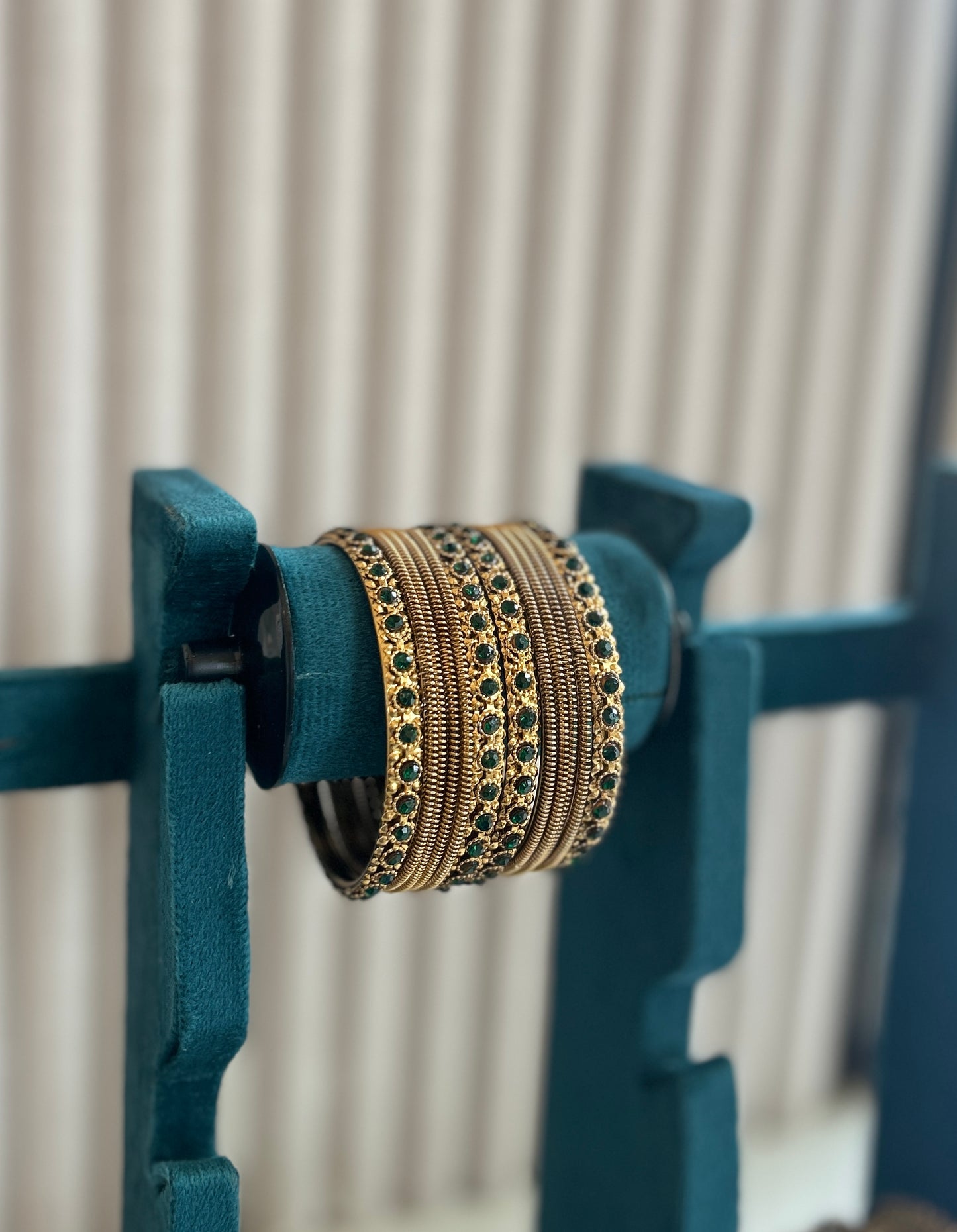 Crimson bangle set