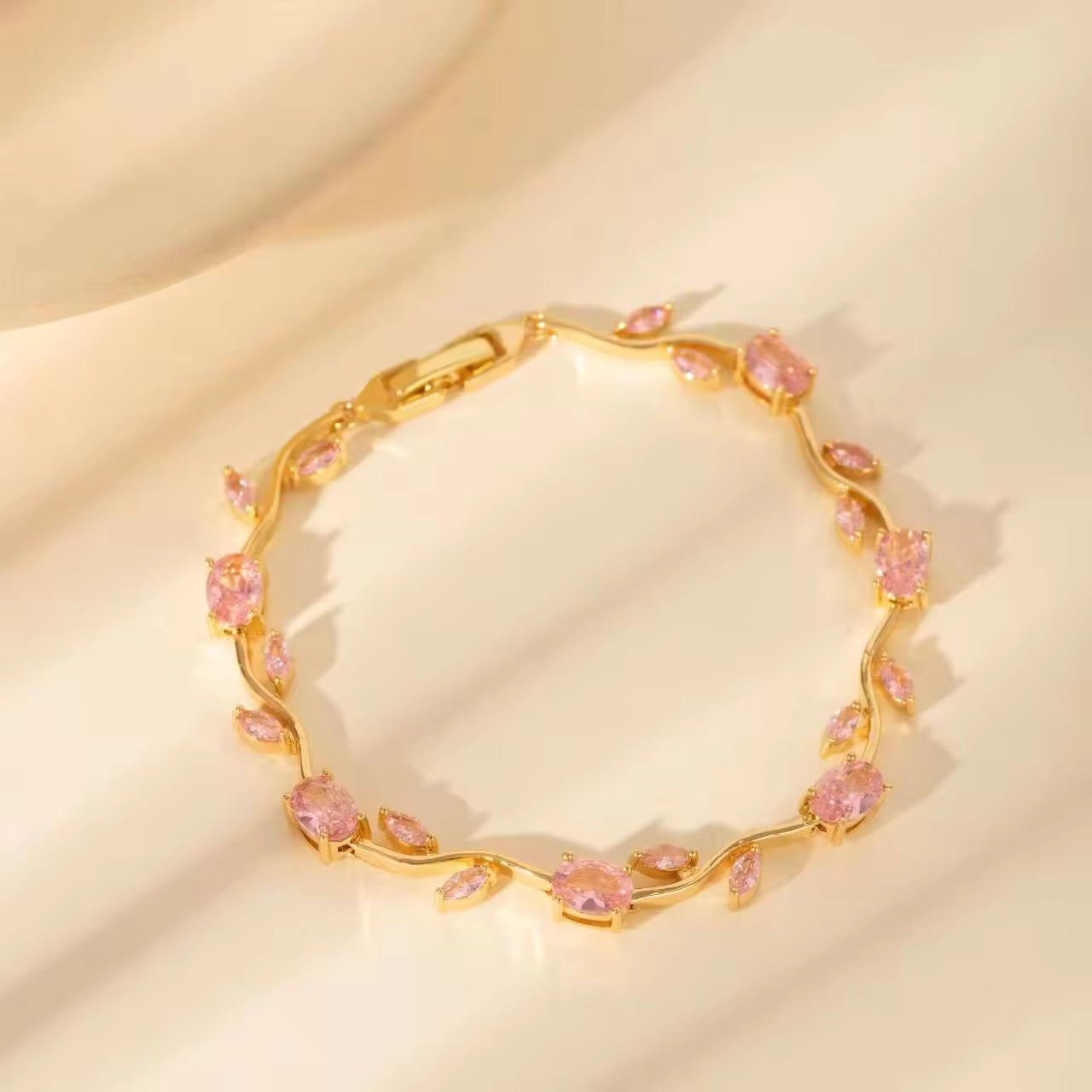 Kids size pink tulip bracelet