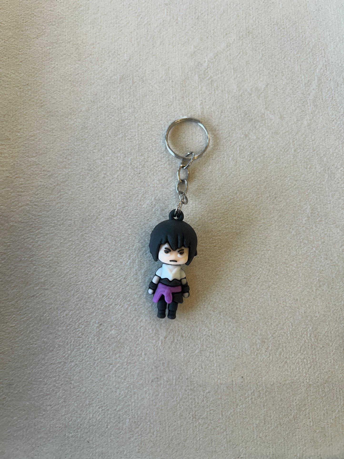Sasuke uchiha keychain