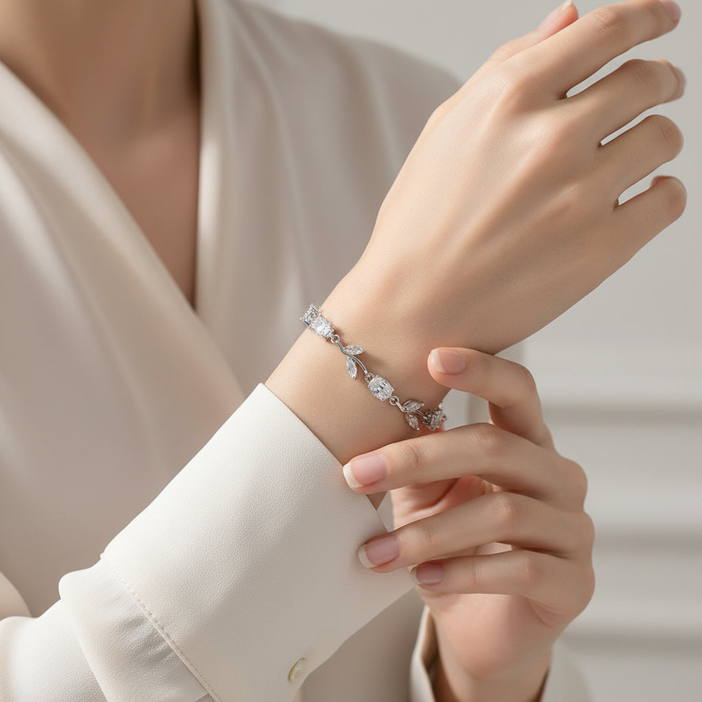 Silver Tulip bracelet(adult size)