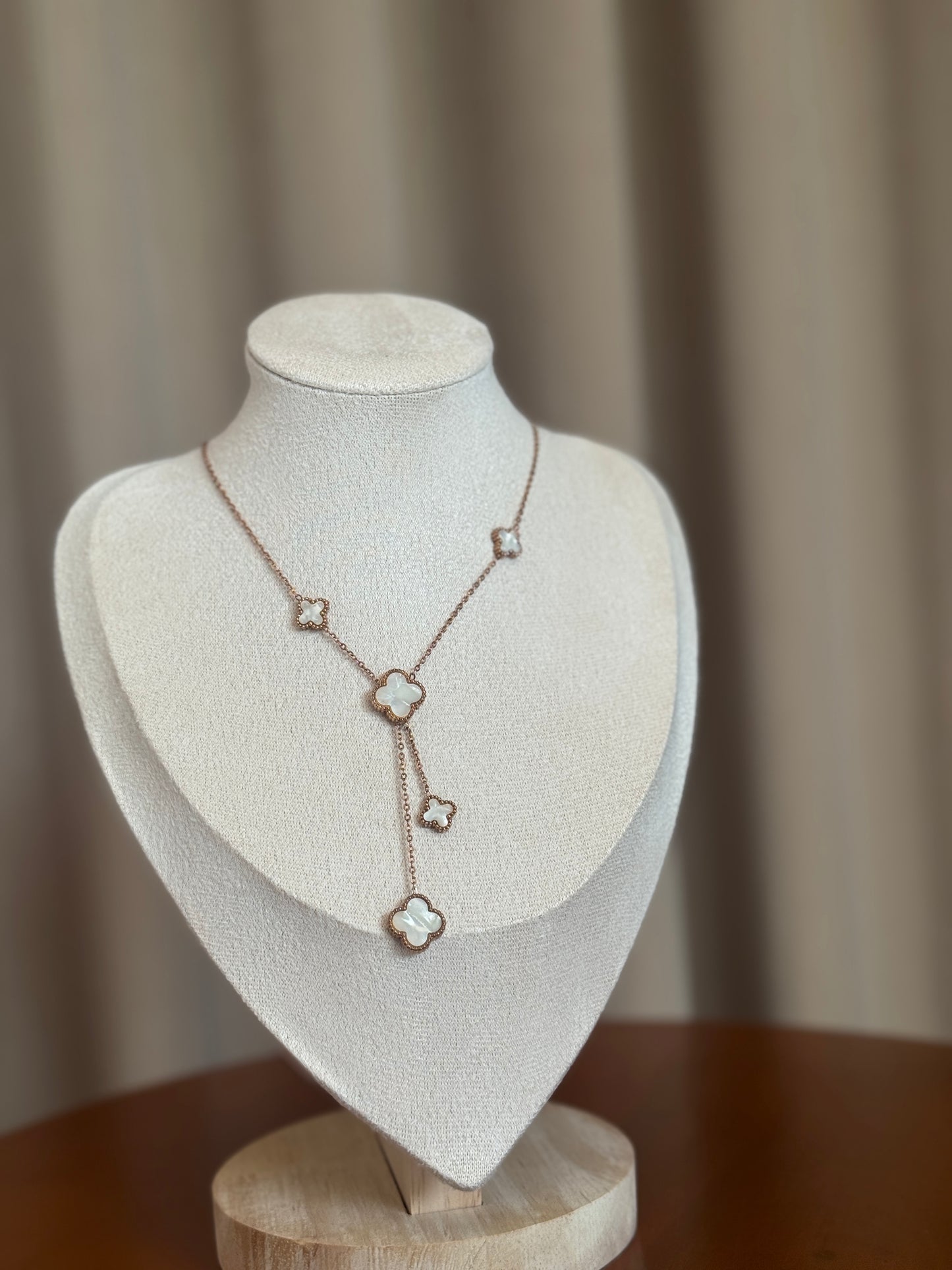 Reversible clover necklace -rose gold