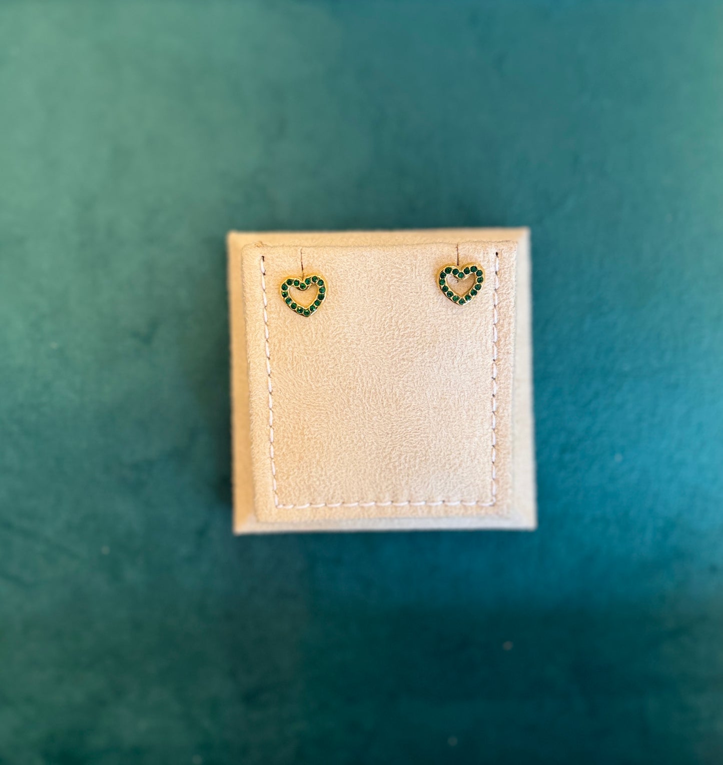 Heart with green stone earring