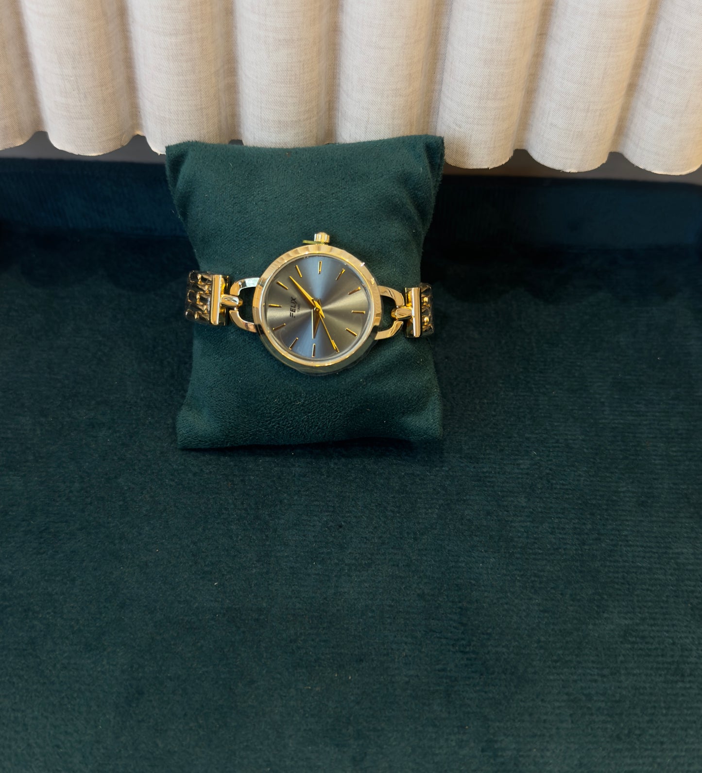 Felix women watch