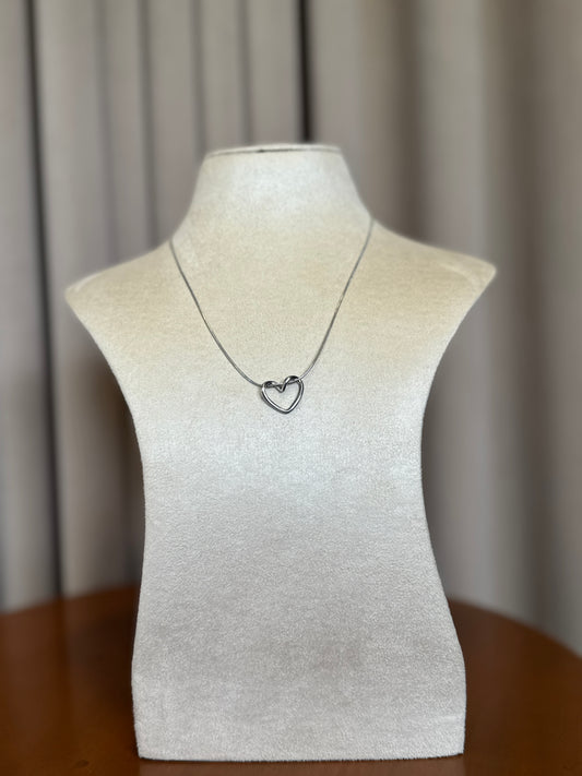 Heart trending Necklace - Silver