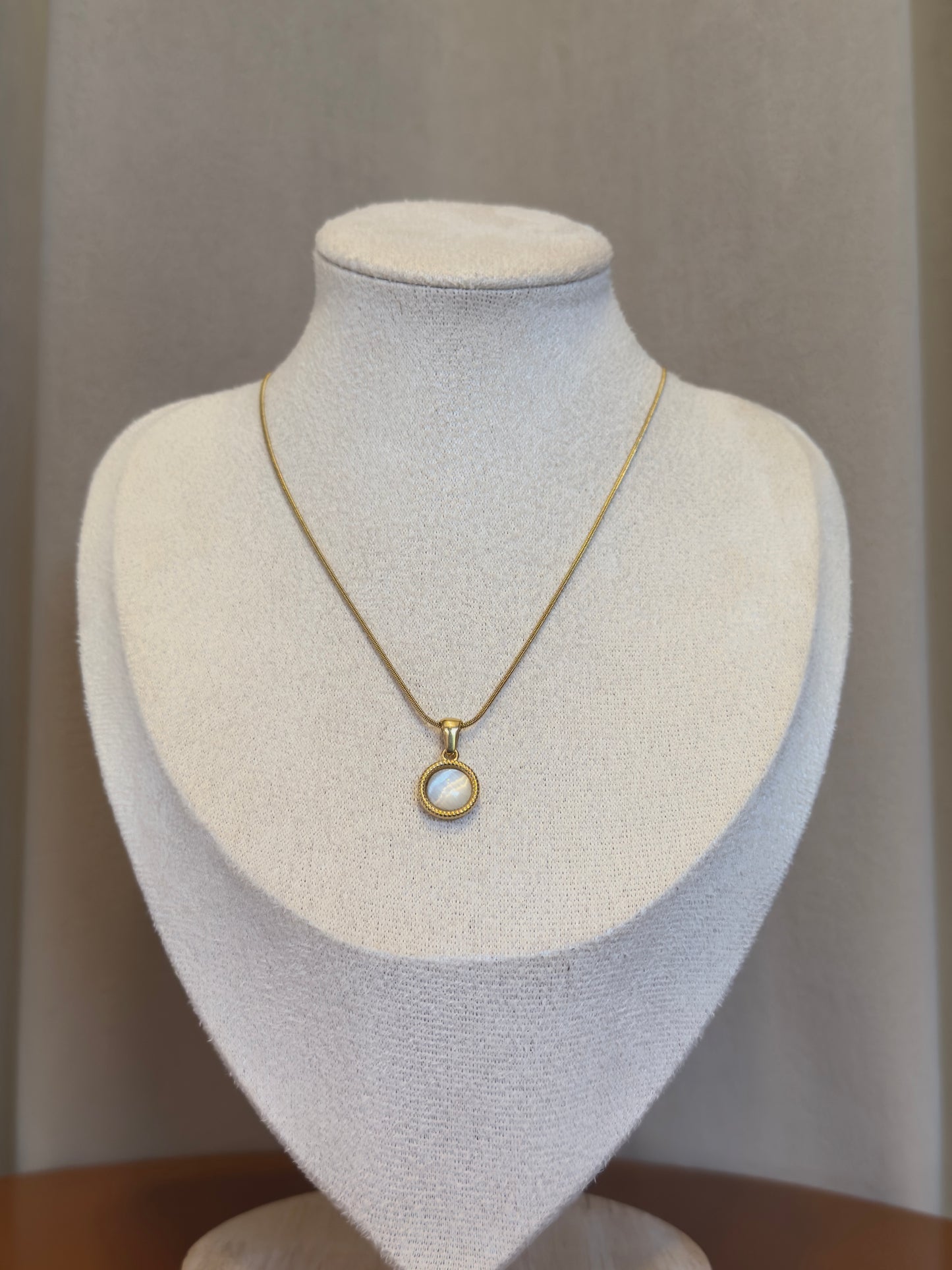 Beige stone necklace