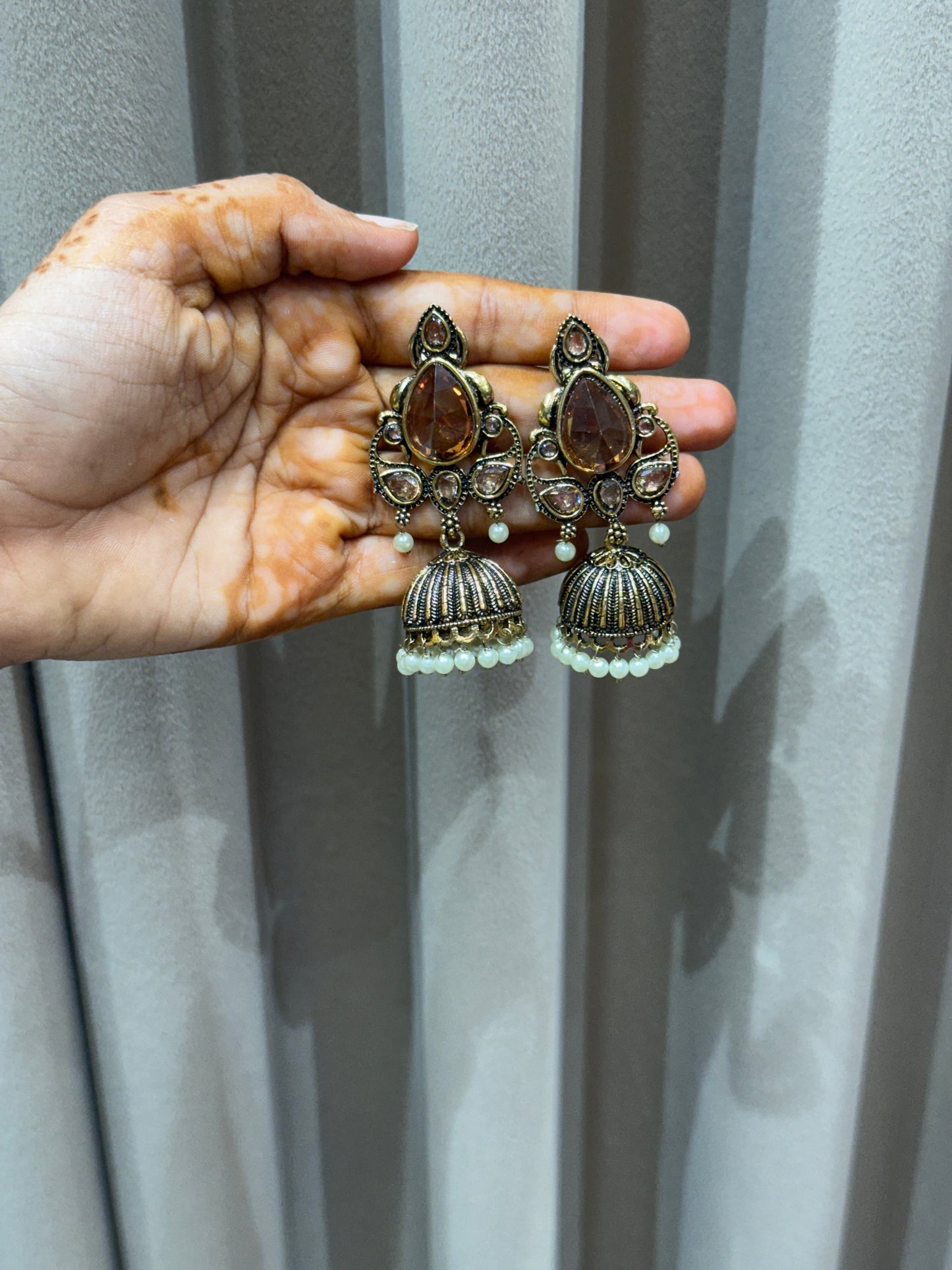 Party wear earings