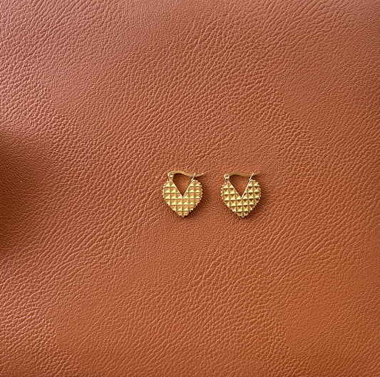Hoops Gold Flat Heart