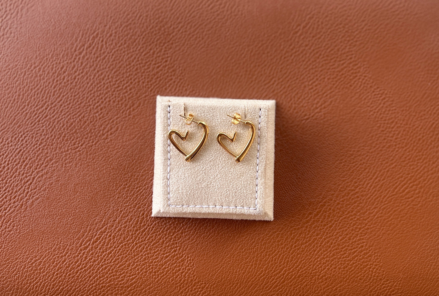 Hoops Gold love