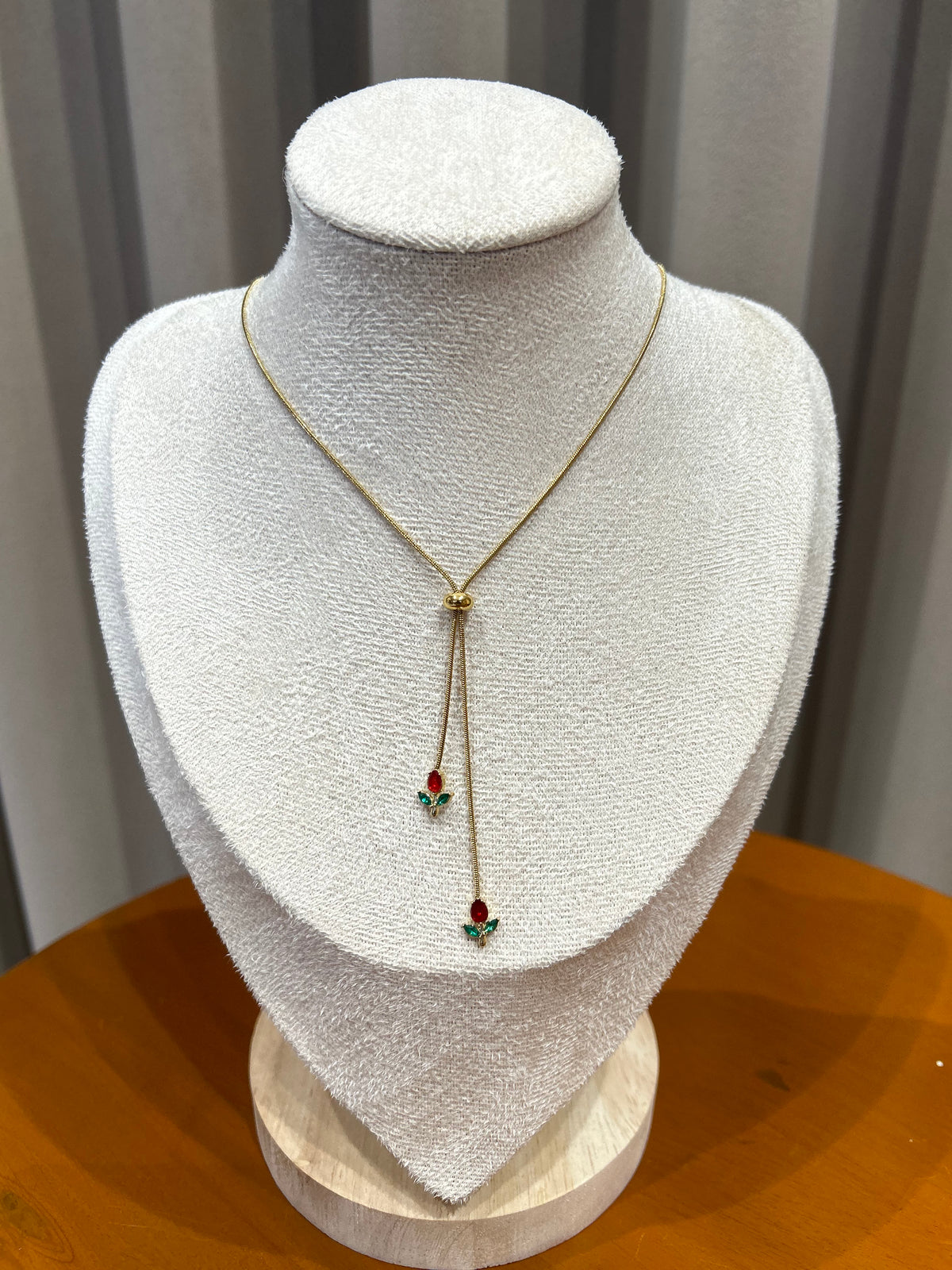 Adjustable Red tulip necklace