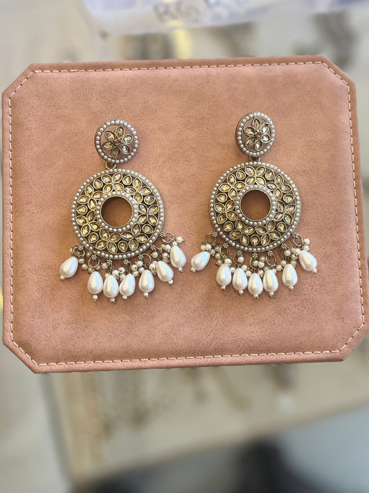 Earring