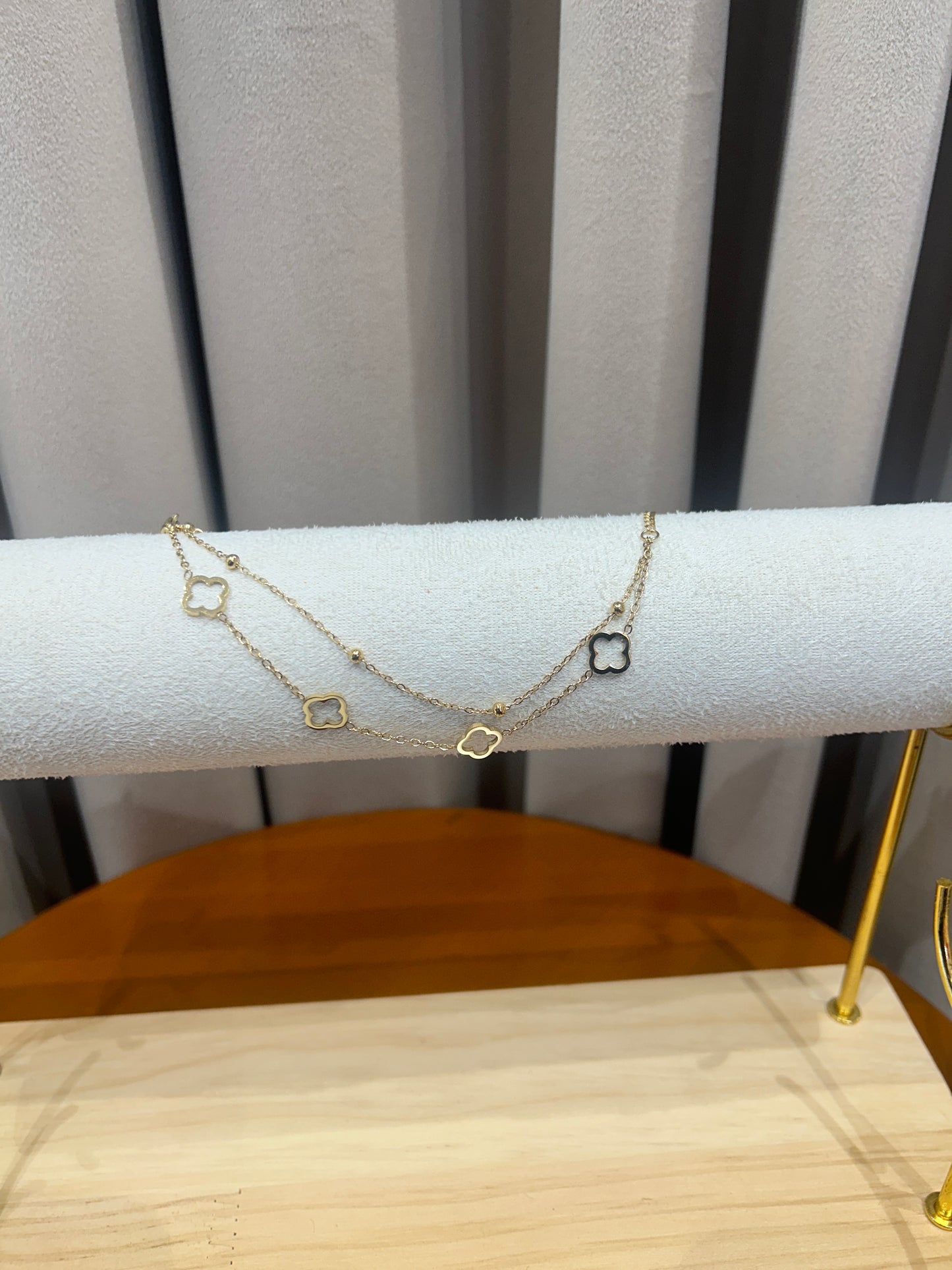 Clover bracelet