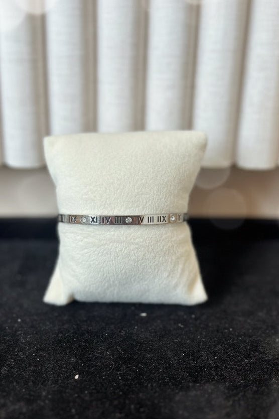Zenith silver band