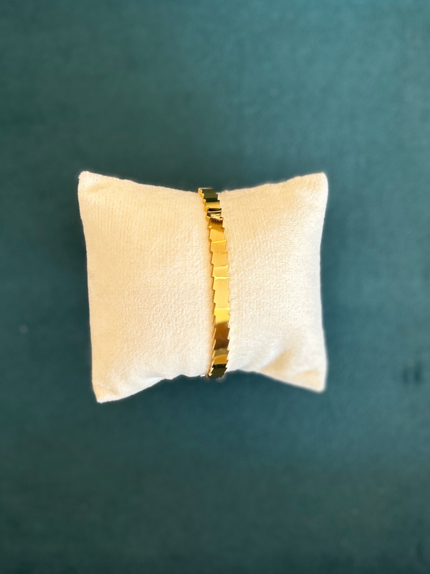 Stone bangle