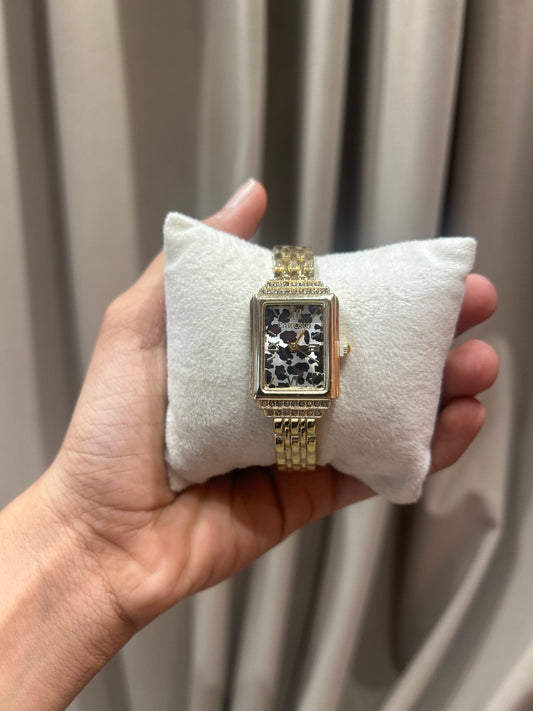 Novella watch