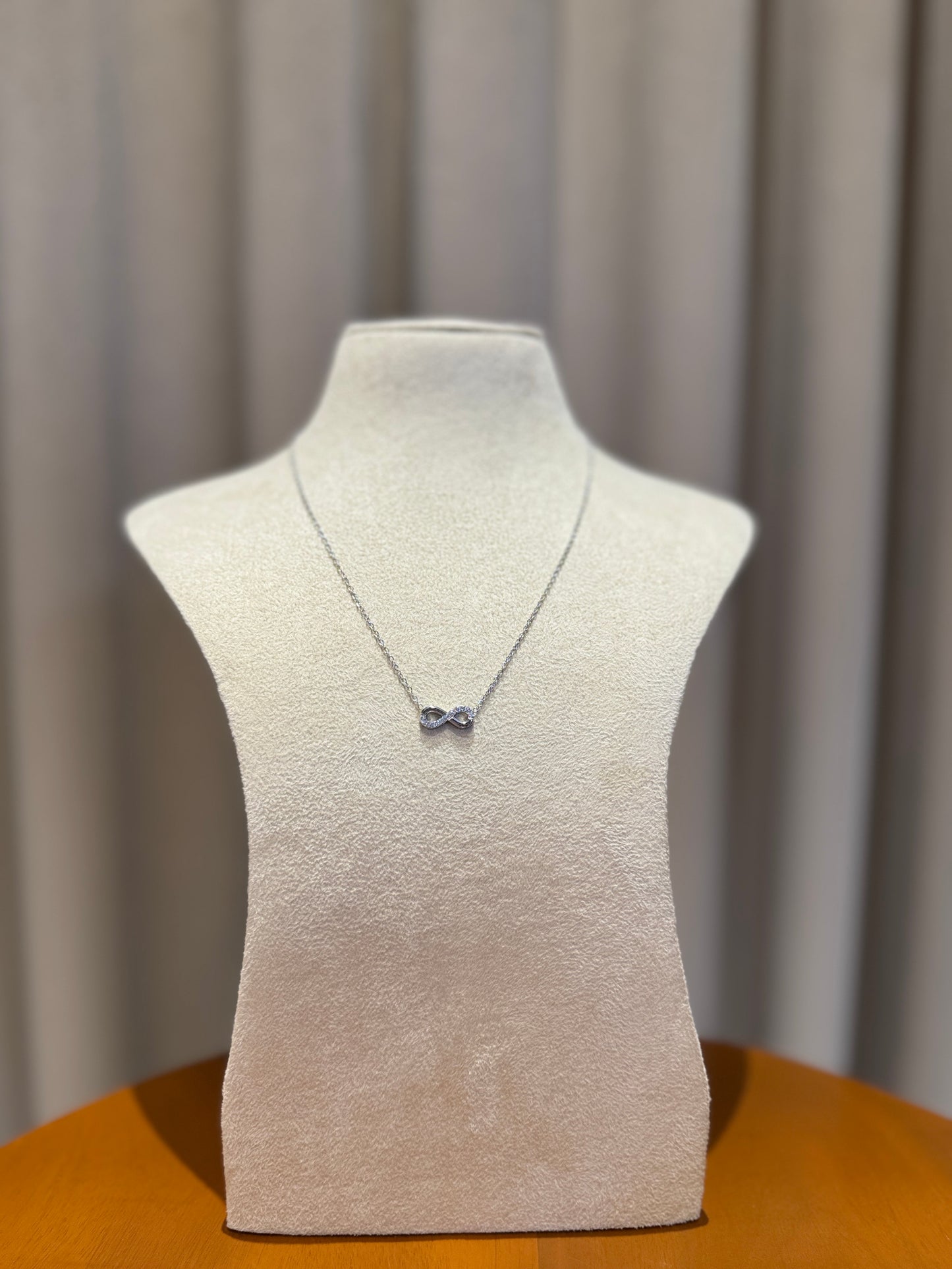 Infinity Necklace - Silver