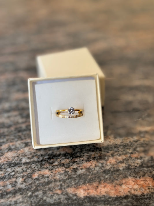 Solitaire Double Ring Size 6