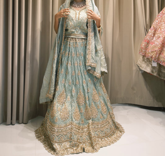 Rental dress lahanka