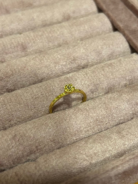 Stackable ring