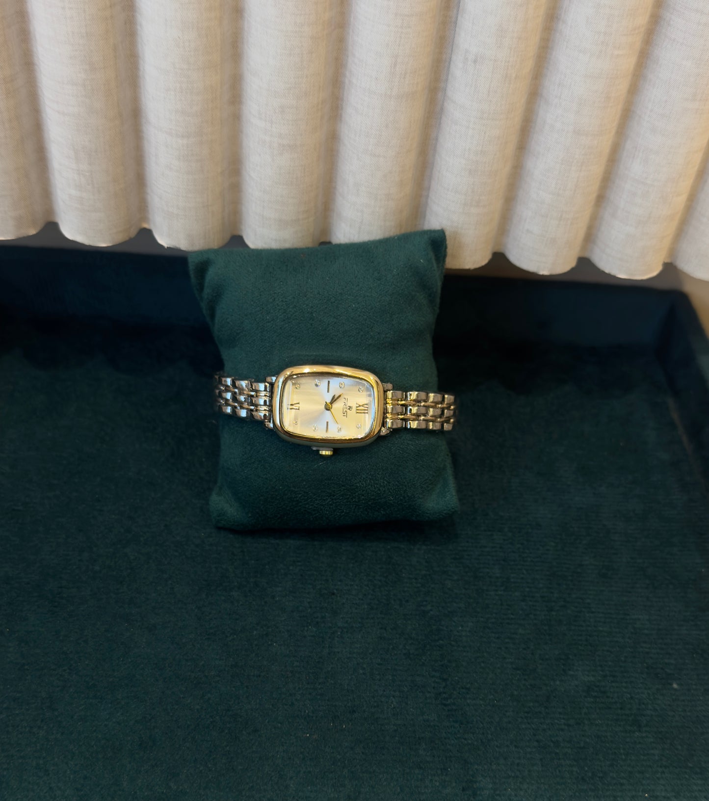 Frest women watch