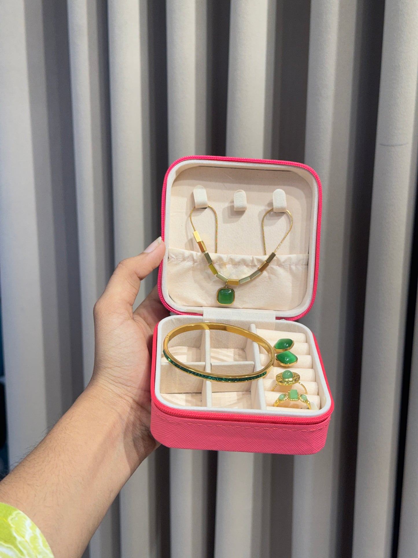 Gift box