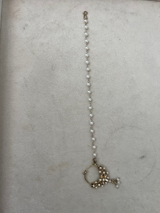 Nose pin