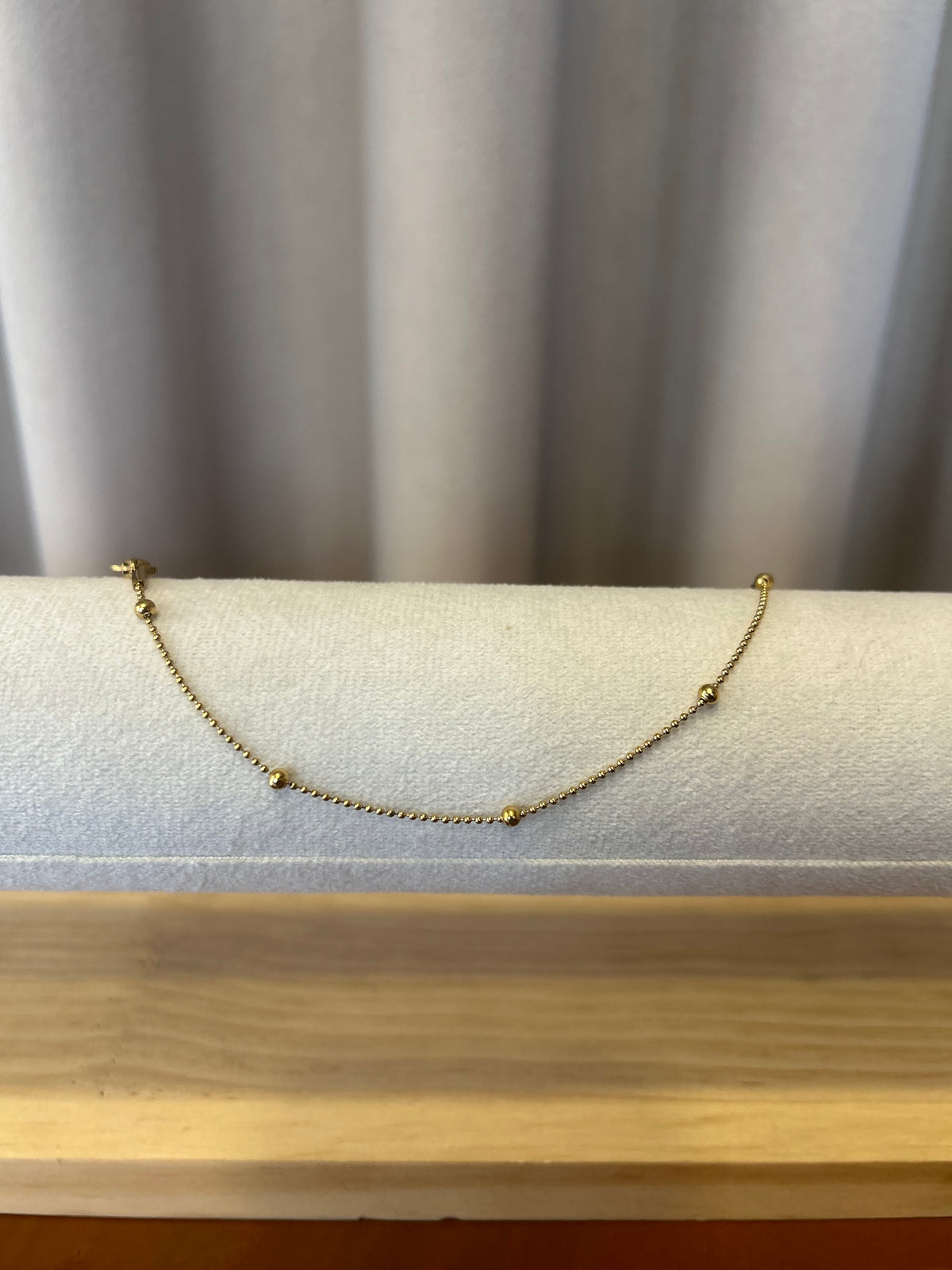 Golden beads anklet pair
