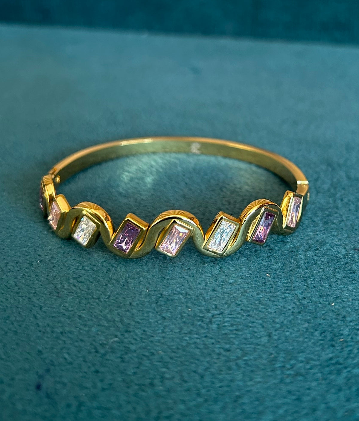Baby size Golden stone bangle