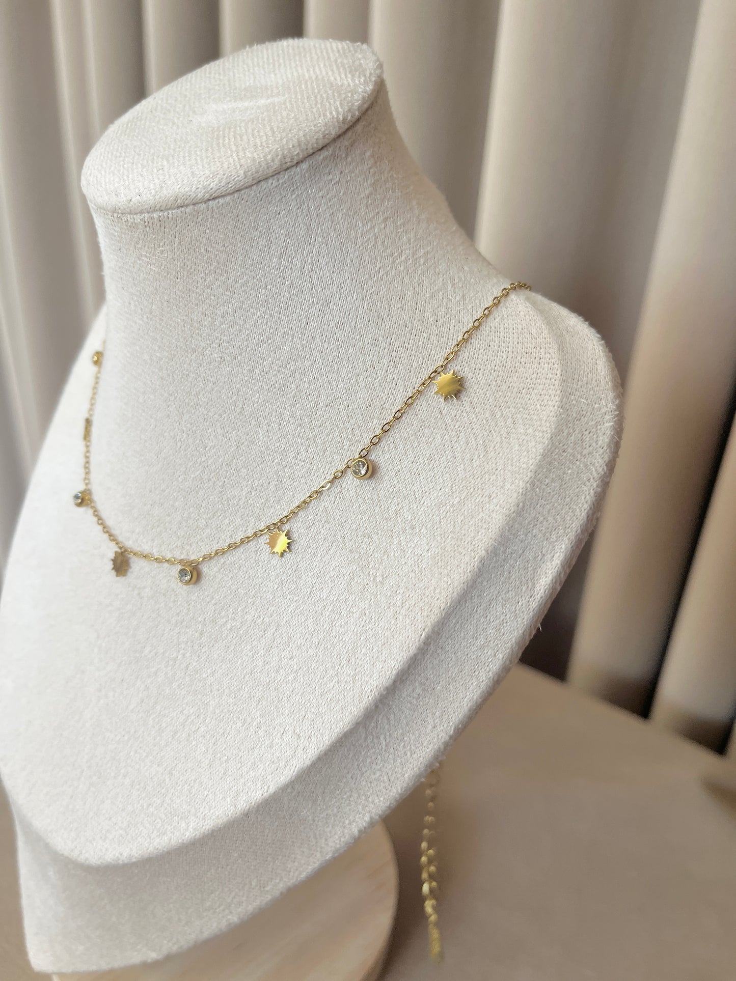 Charm Gold necklace