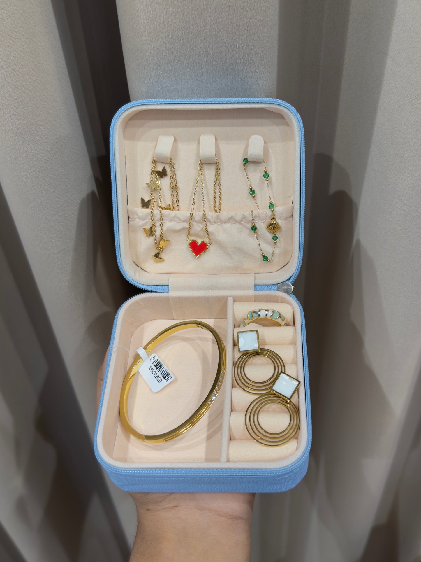 Gift box