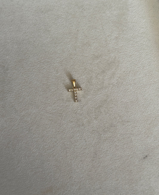 T letter pendant