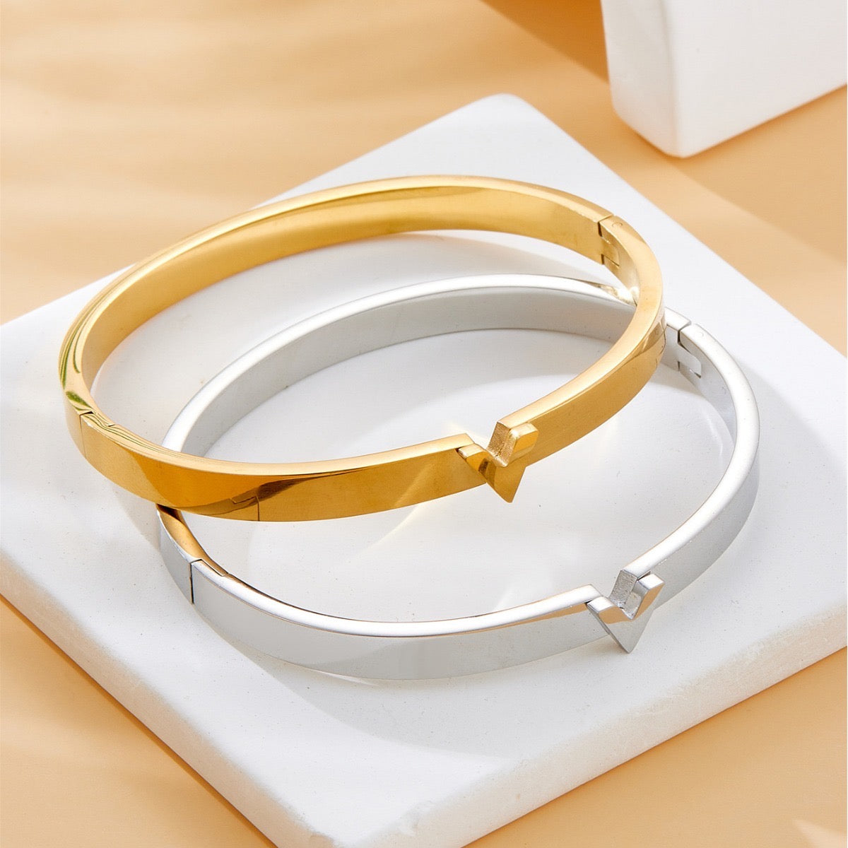 Bangle
