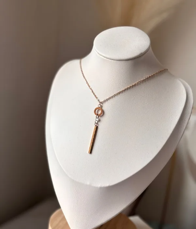 Hanging necklace