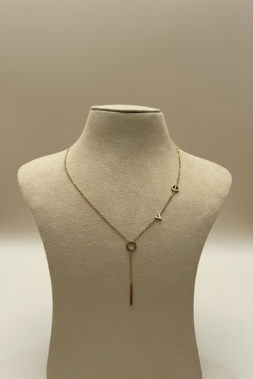 Round hanging v necklace