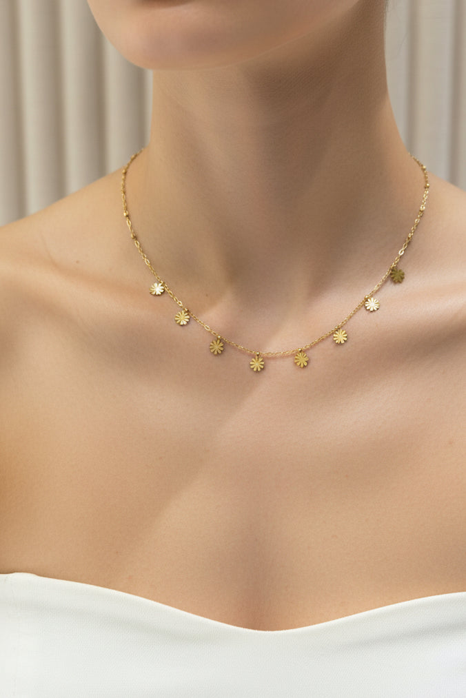 Flower necklace