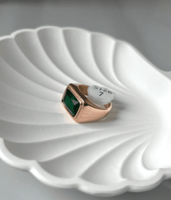 Emerald ring - 7