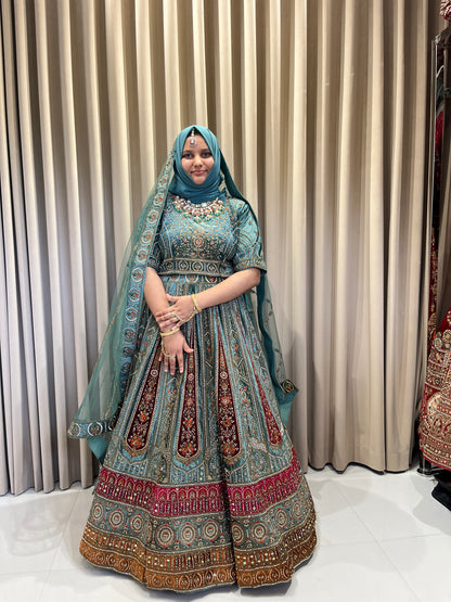 Blue green Lahanga