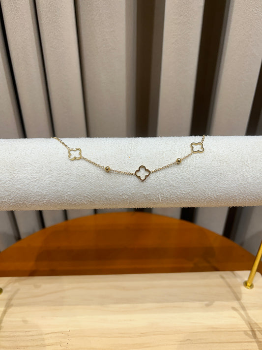 Clover bracelet