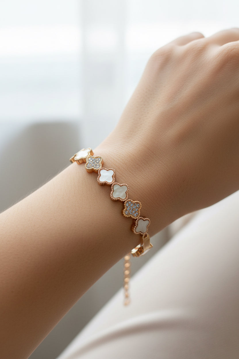 Pearl Kiss Bangle