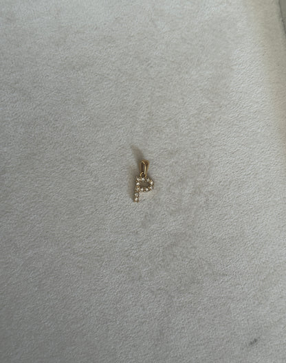 P latter pendant