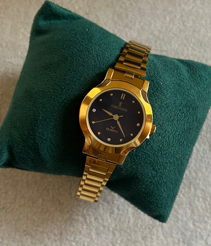 Classic Gold-Tone Quartz Watch with Metal Strap